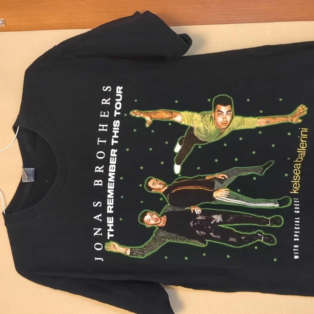 The Jonas Brothers The Remember This Tour 2021 Black Concert T-Shirt Size Large